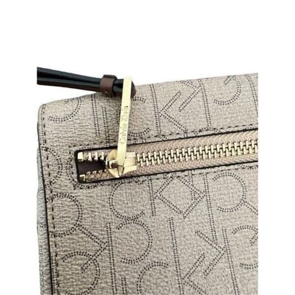 Calvin Klein mini Beige Logo HAND OR SHOULDER BAG - Picture 11 of 12